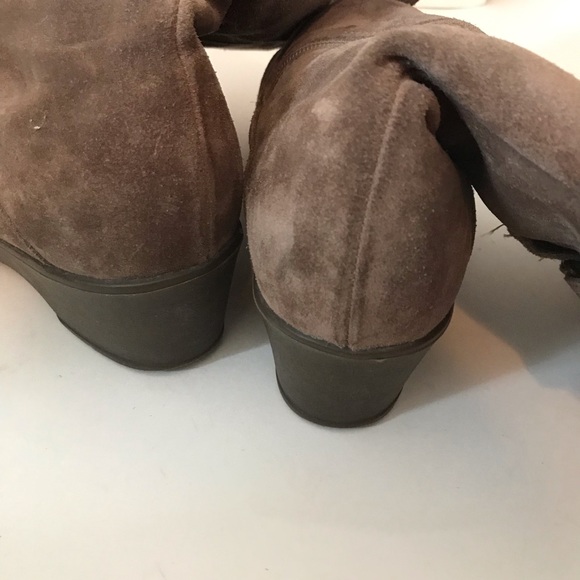 Richard Draper Brown Suede & Shearling Wedge Boots - Picture 4 of 7